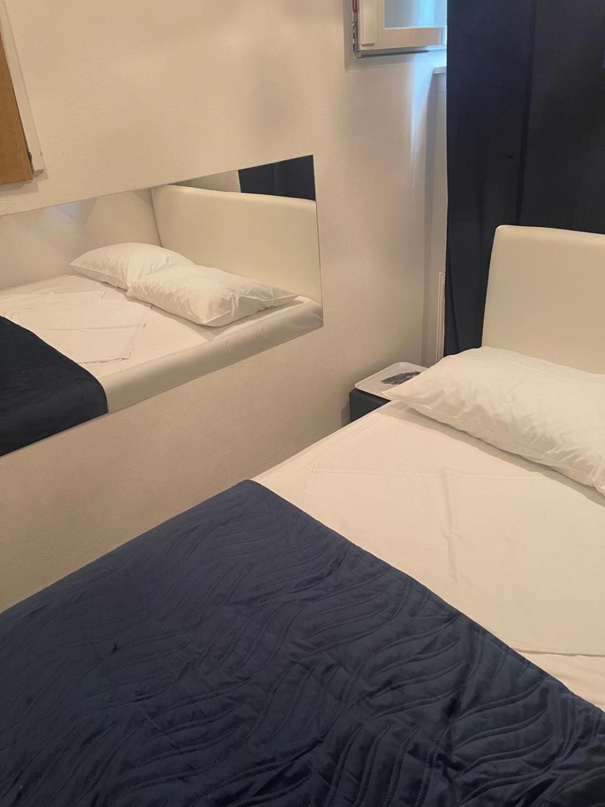 Apartmani Sea View Lokva Rogoznica Exteriér fotografie